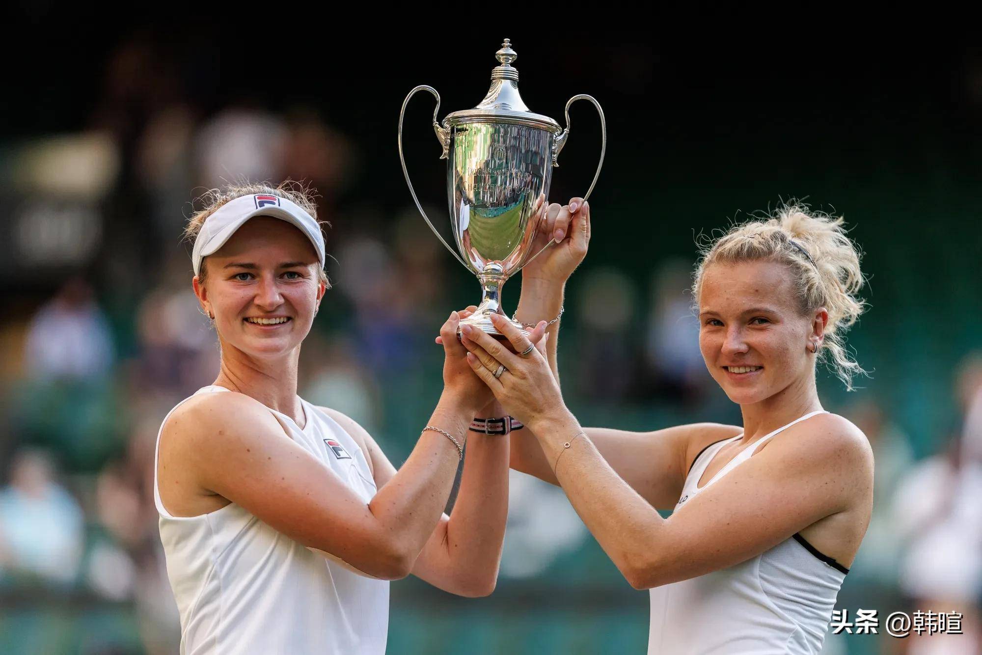 温网险胜拉沃尔杯，西西帕斯点燃赛场