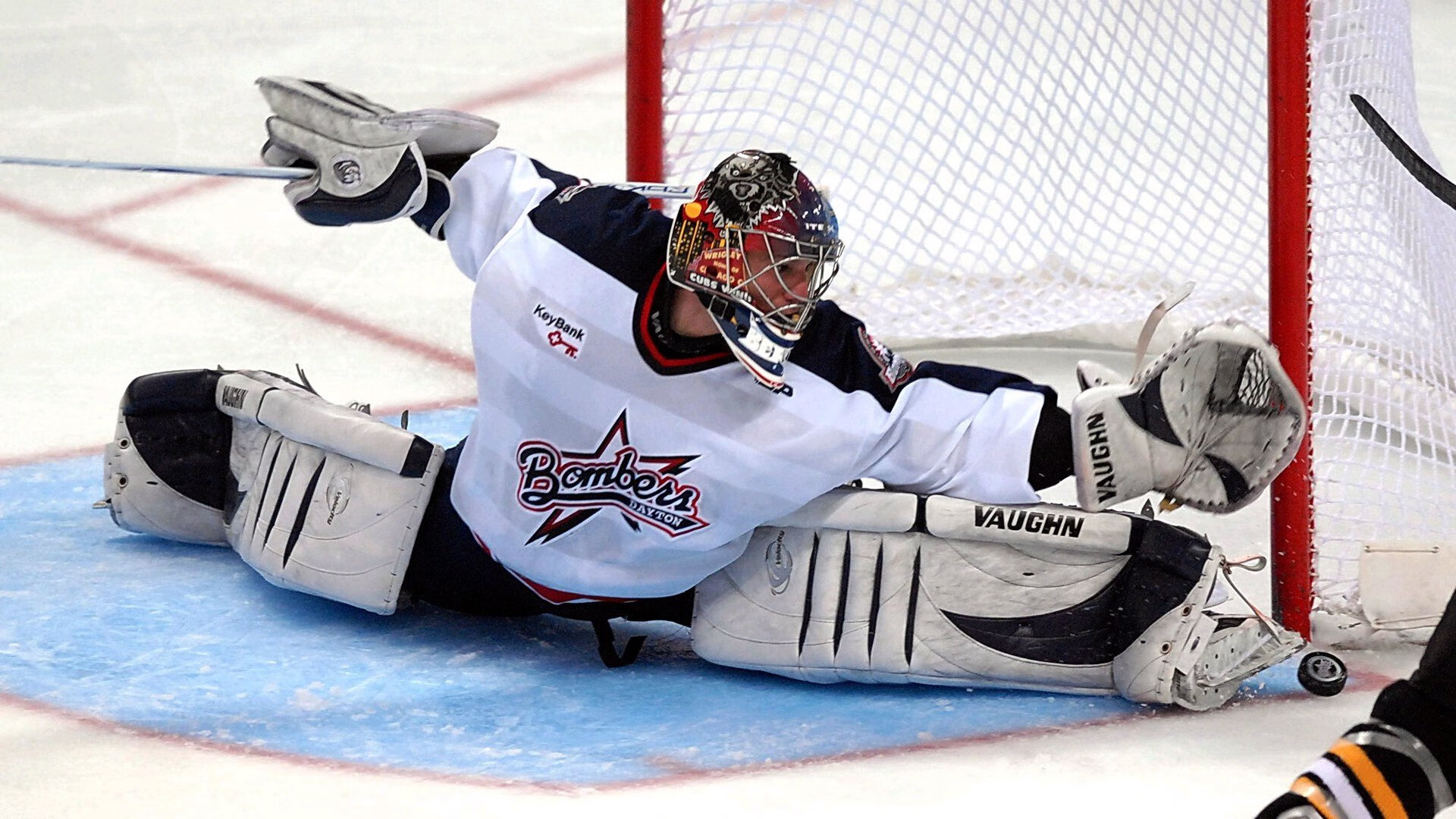 跨界主宰,从CBA总决赛到F1赛道,切特如何在两种竞技场接管比赛