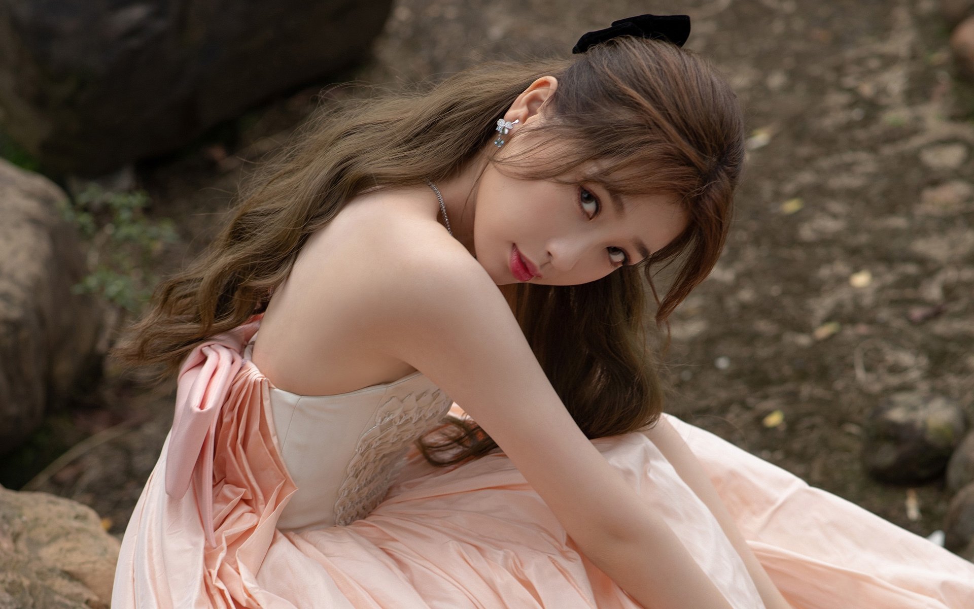 东决终极夜，霍勒迪如何以一己之力重写纪录并主宰命运