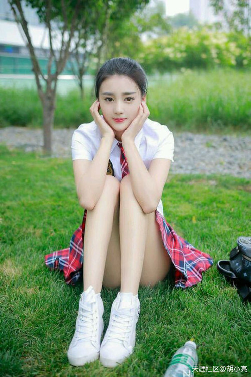 开云体育-钢铁后腰与足球新世界的破壁者，罗德里与塞维利亚的掀翻哲学